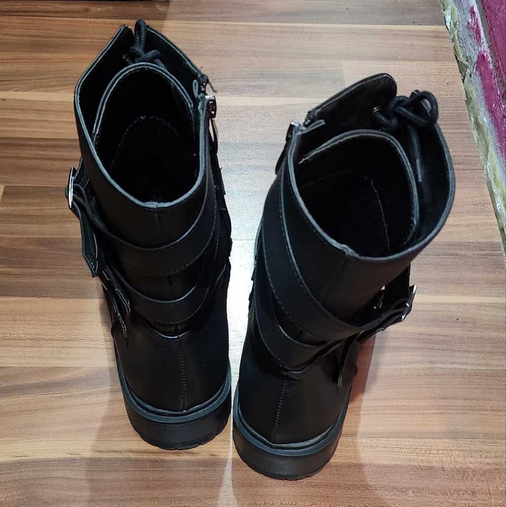 Torrid Strappy Combat Boots (Wide) - Picture 4 of 10